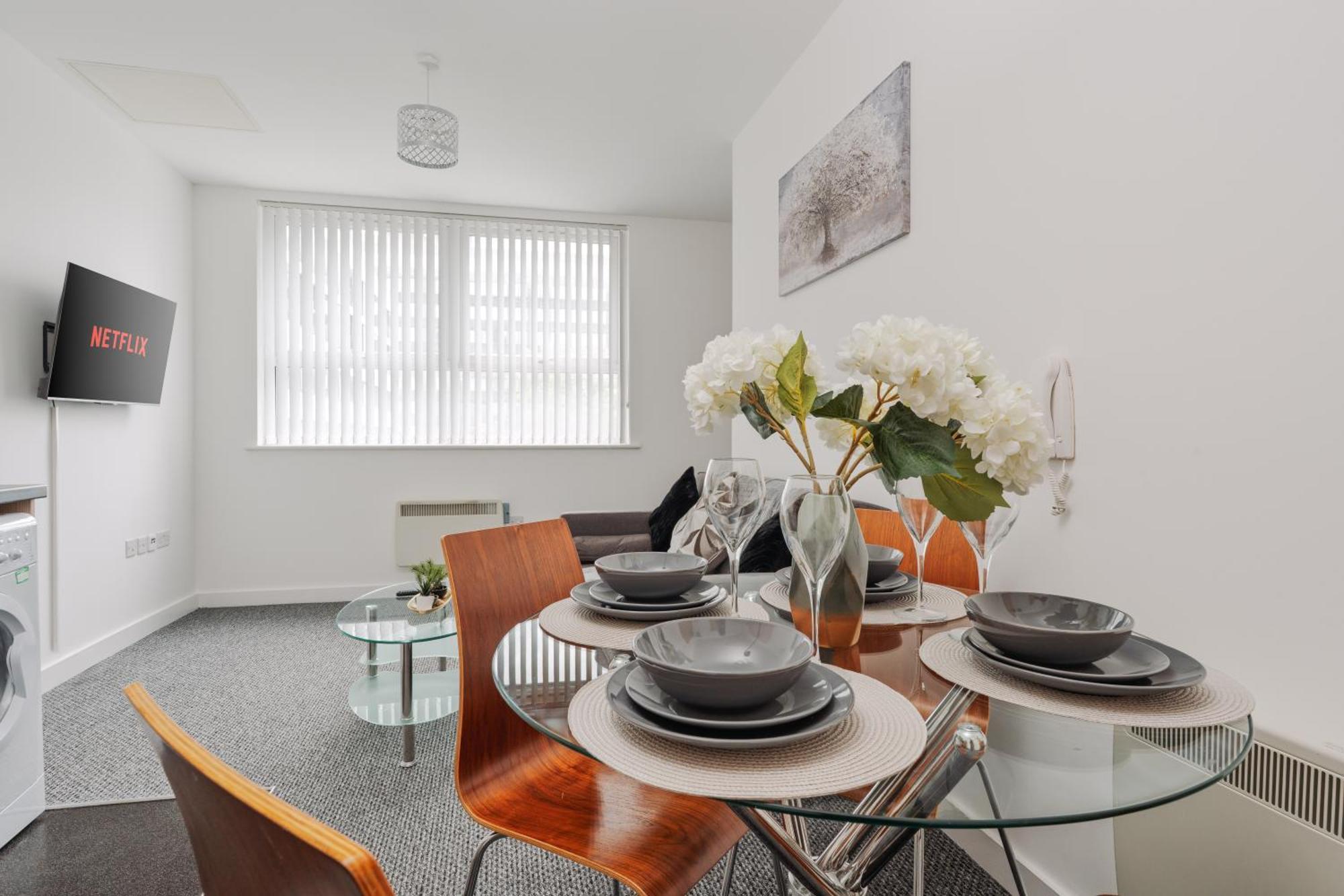 Apartment Trafford - Work & Leisure *